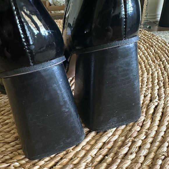 Alohas South Booties - Picture 7 of 10